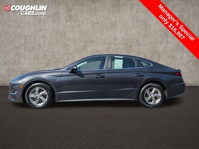 Certified 2022 Hyundai Sonata SE w/ Cargo Package image 4