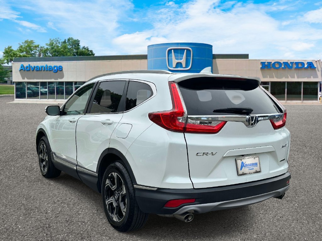 Used 2019 Honda CR-V Touring image 5
