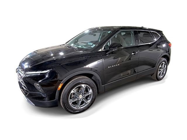 Certified 2025 Chevrolet Blazer LT AWD/4WD image 1