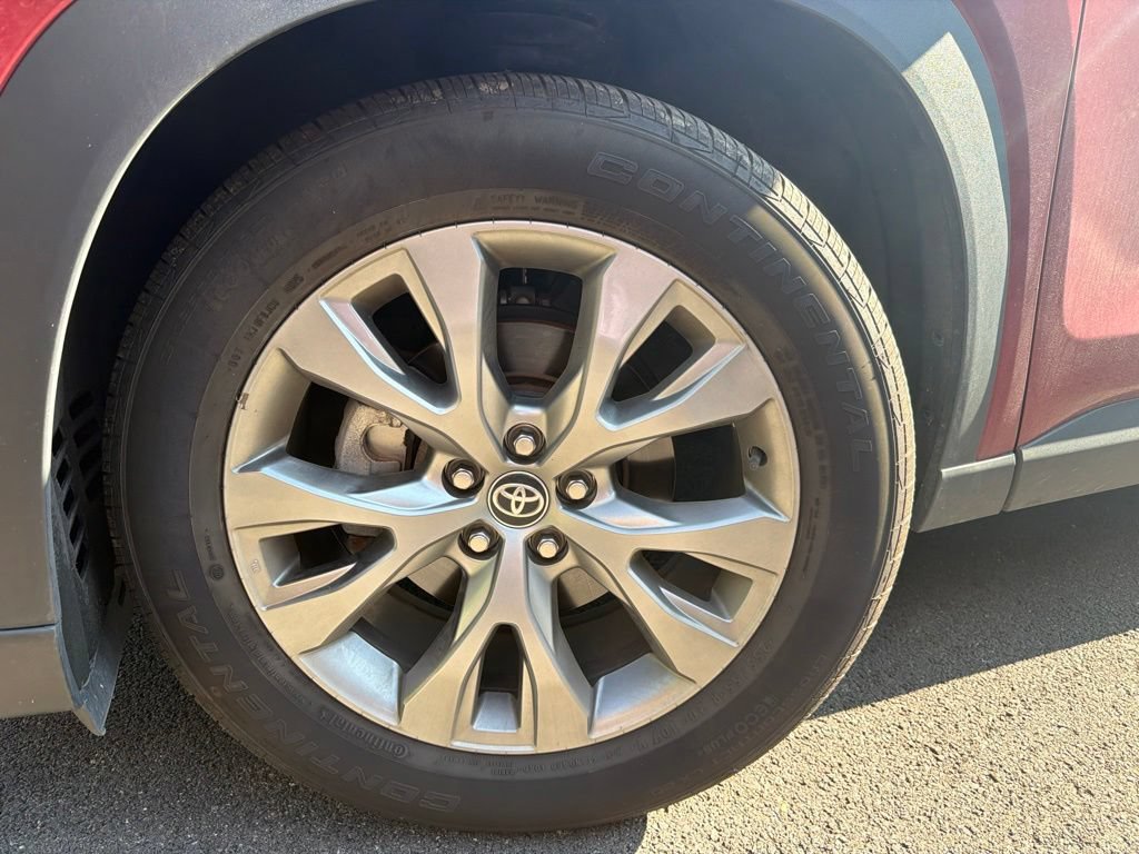 Used 2026 Toyota Grand Highlander AWD image 12