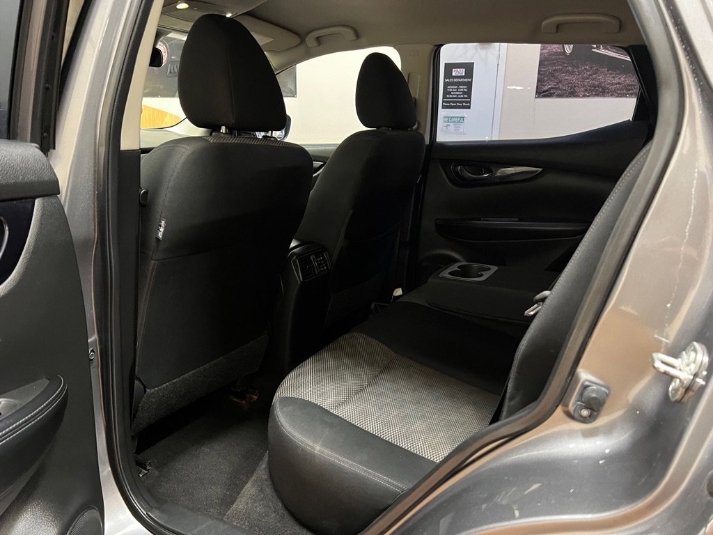 Used 2019 Nissan Rogue Sport SV w/ All-Weather Package AWD/4WD image 31