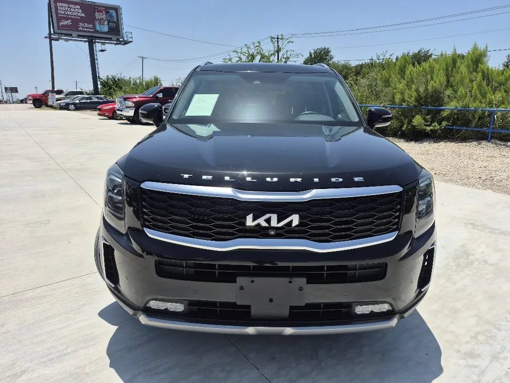 Used 2022 Kia Telluride SX w/ Towing Package AWD/4WD image 3