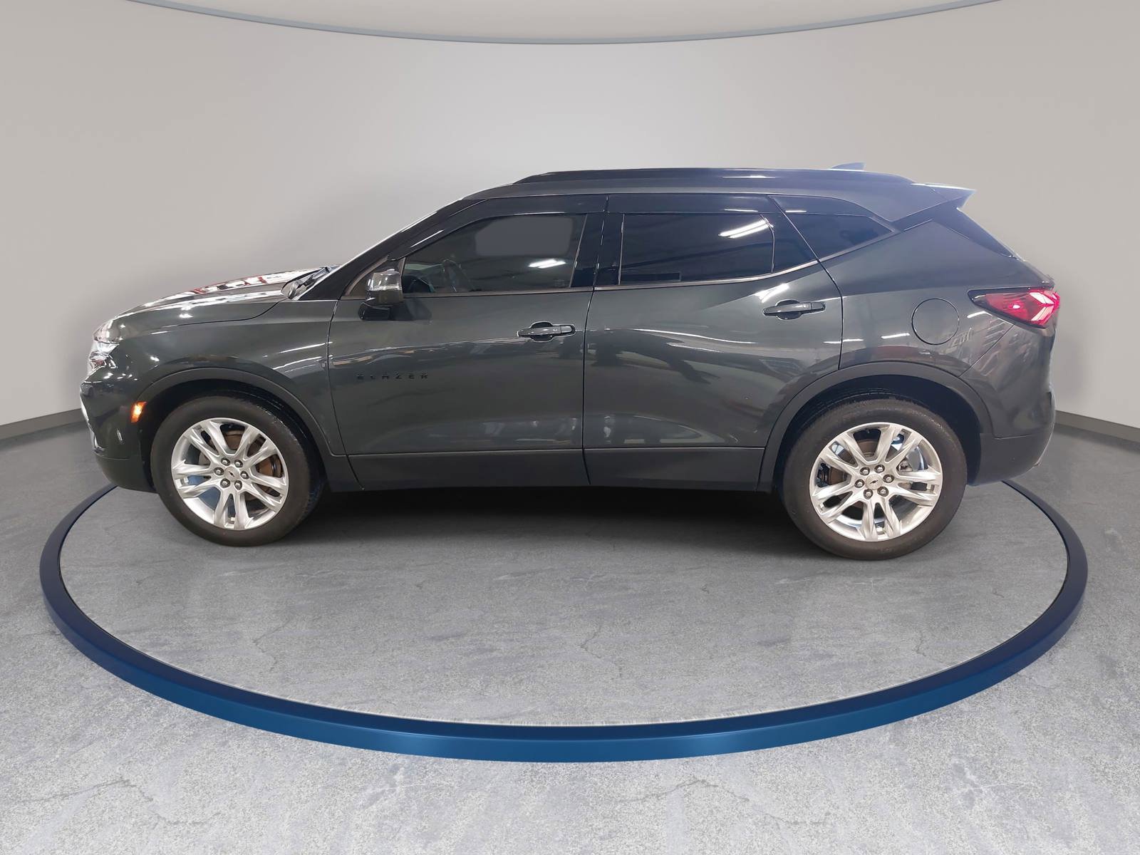 Used 2020 Chevrolet Blazer LT w/ LPO, Floor Liner Package FWD image 8