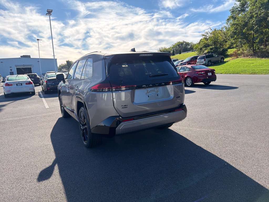 Used 2026 Toyota RAV4 XSE w/ Weather Package AWD/4WD image 6