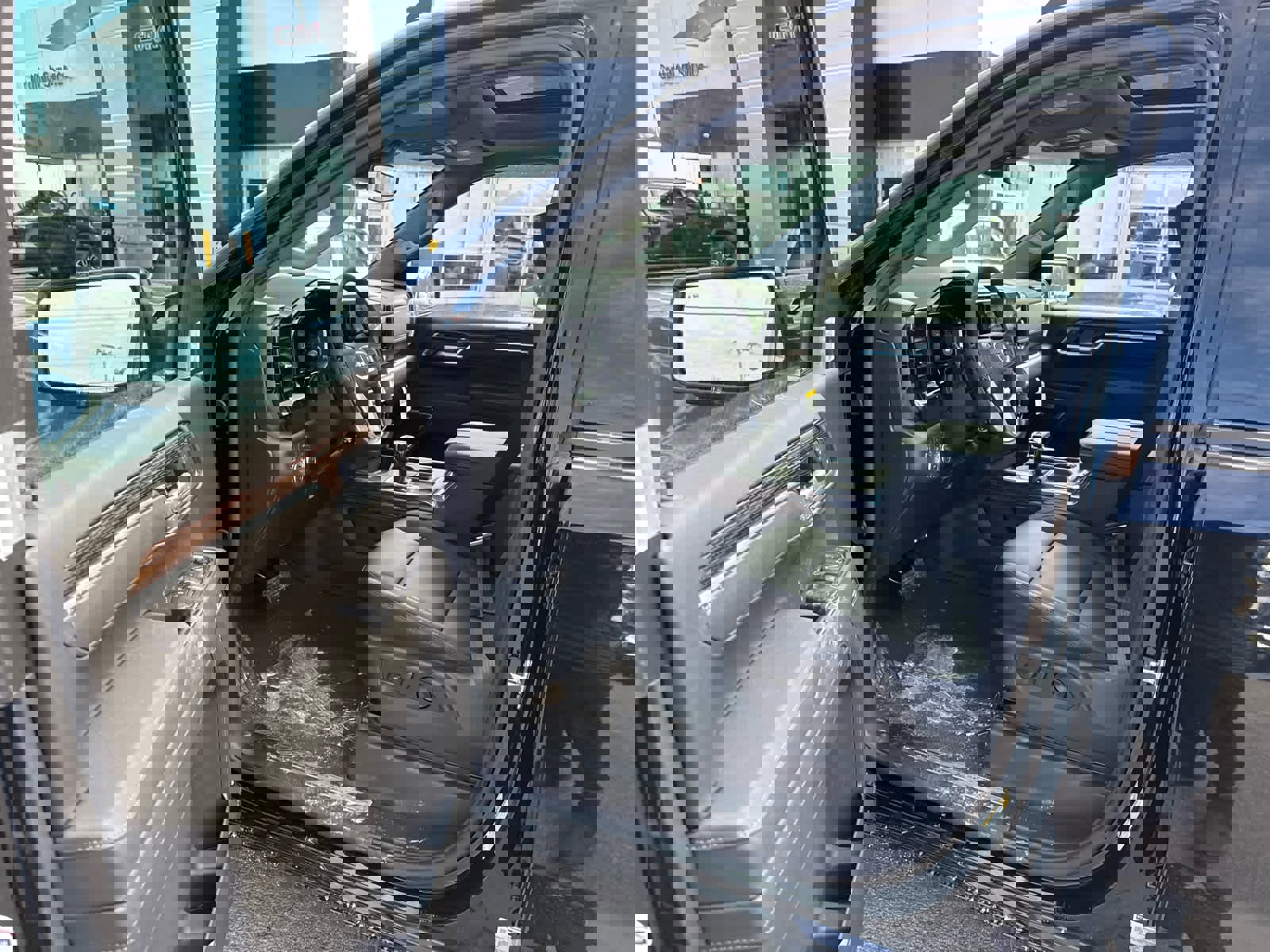 New 2026 GMC Sierra 1500 Elevation w/ Elevation Premium Package AWD/4WD image 19