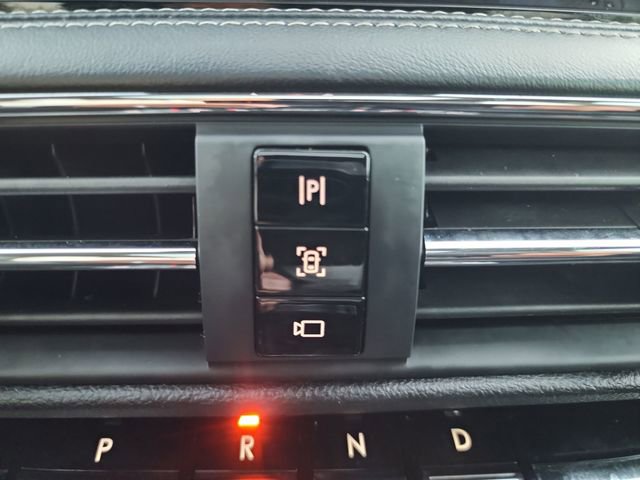 Used 2022 Lincoln Corsair Reserve image 24