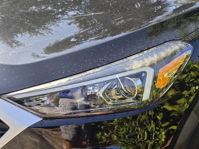 Used 2021 Hyundai Tucson SE w/ Cargo Package FWD image 11