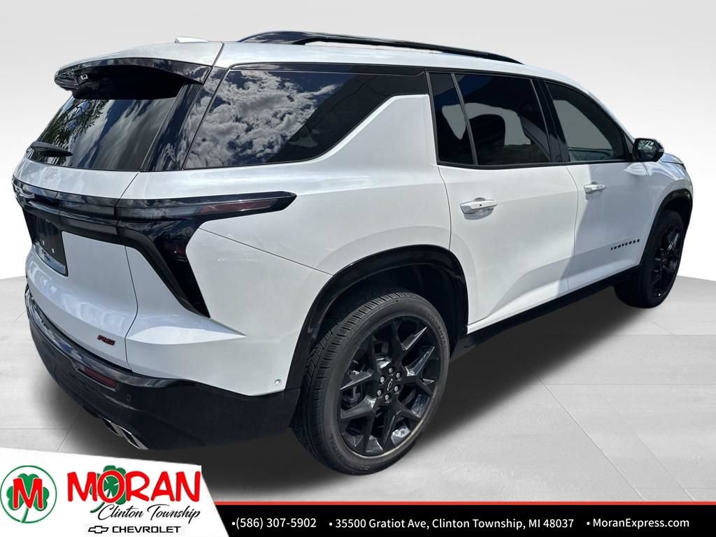 Used 2025 Chevrolet Traverse RS AWD/4WD image 4