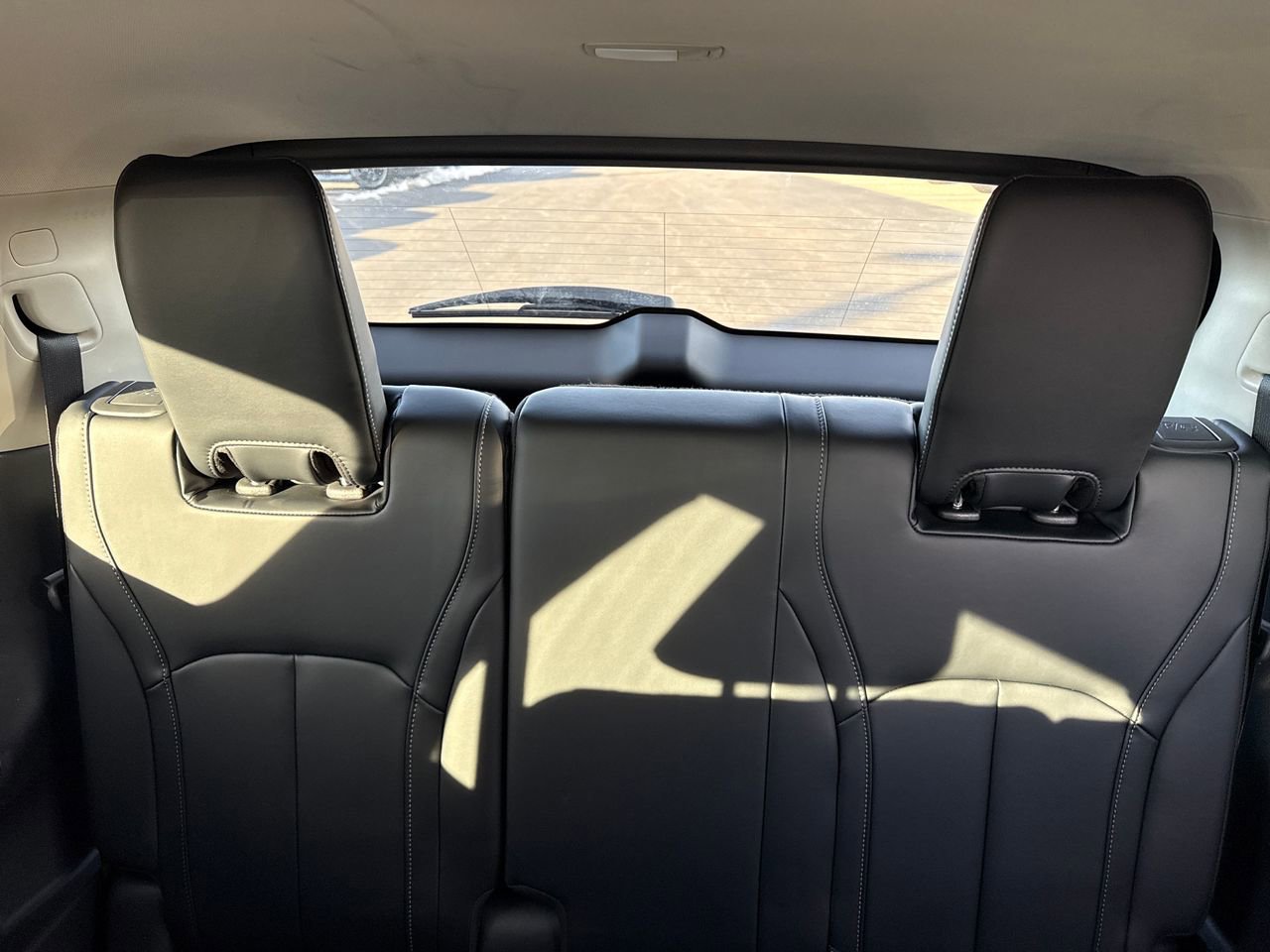 Used 2023 INFINITI QX60 Luxe image 16