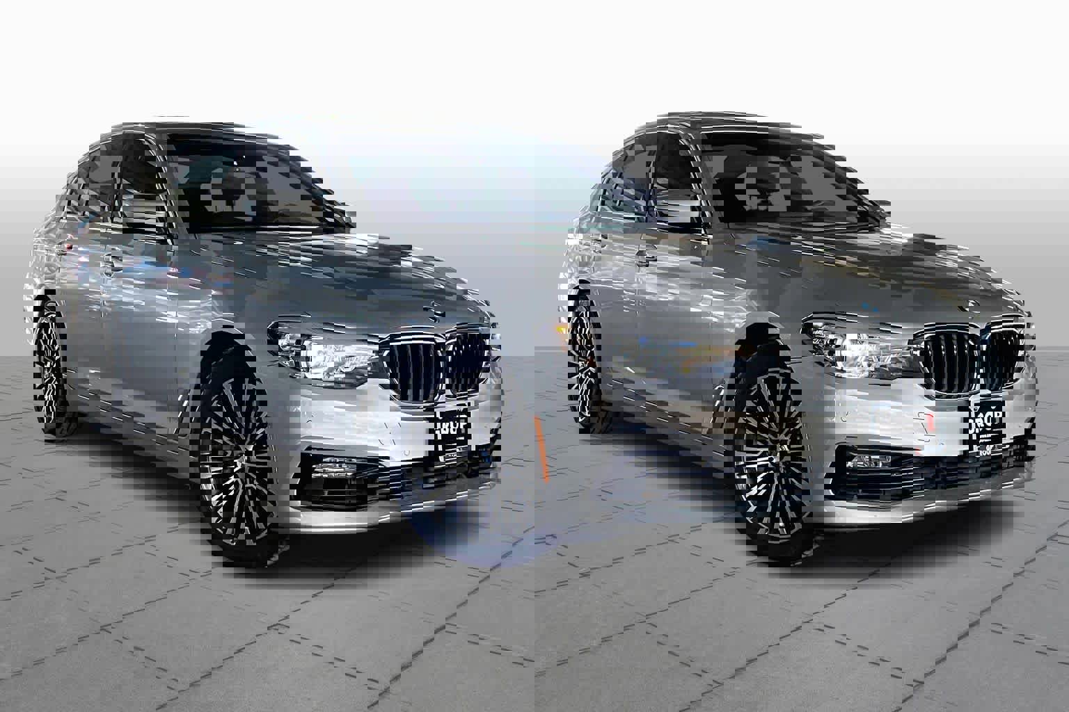 Used 2018 BMW 530i image 2