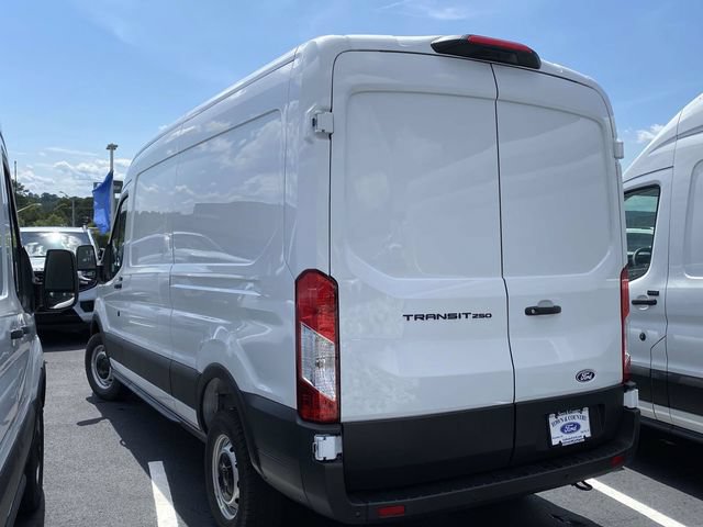New 2026 Ford Transit 250 148 Medium Roof w/ Load Area Protection Package RWD image 3