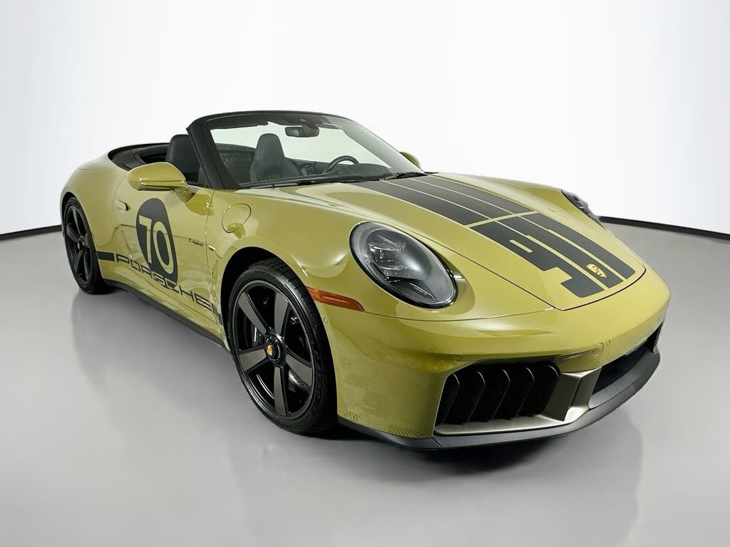 Certified 2026 Porsche 911 GTS RWD image 37