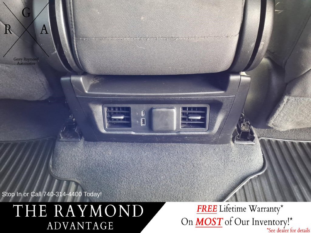 Used 2023 Chevrolet Silverado 1500 LT AWD/4WD image 13