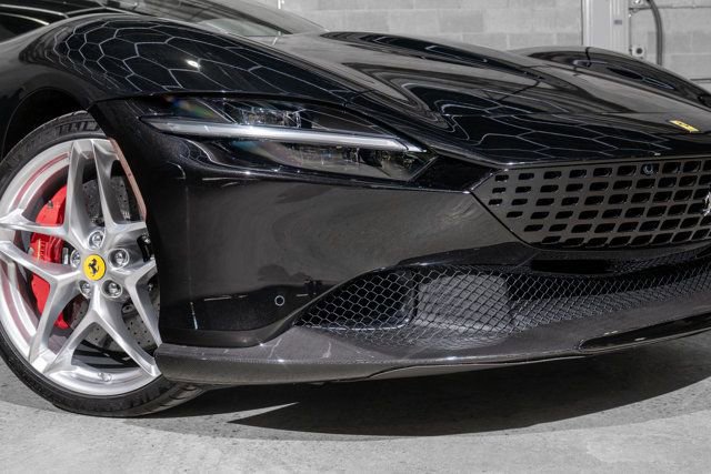 Used 2021 Ferrari Roma image 34