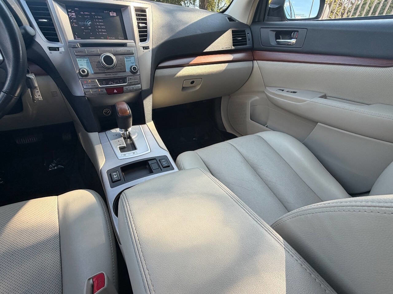 Used 2013 Subaru Outback 2.5i Limited image 15