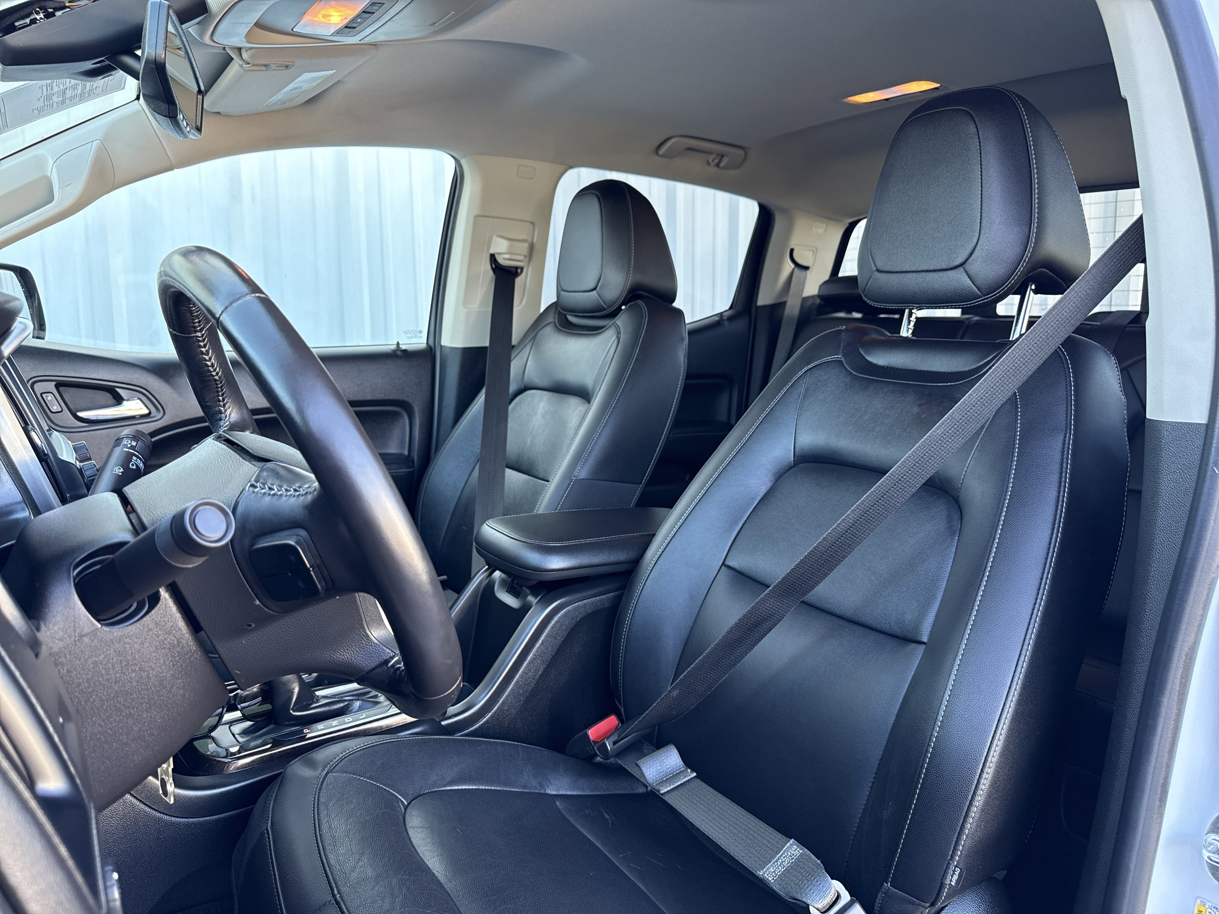 Used 2017 GMC Canyon SLT w/ Driver Alert Package image 22