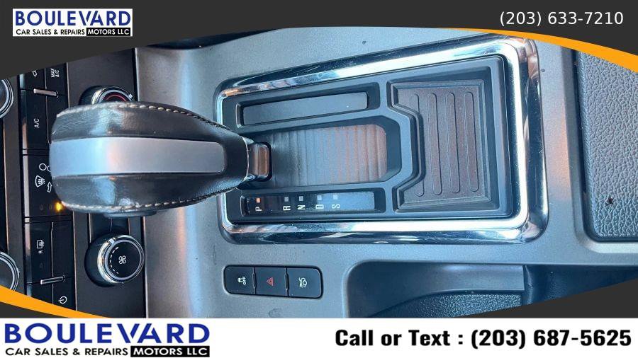 Used 2013 Ford Mustang Premium image 19