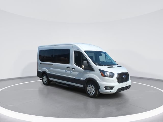 Used 2025 Ford Transit 350 XLT image 2