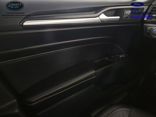 Used 2020 Ford Fusion Titanium image 31