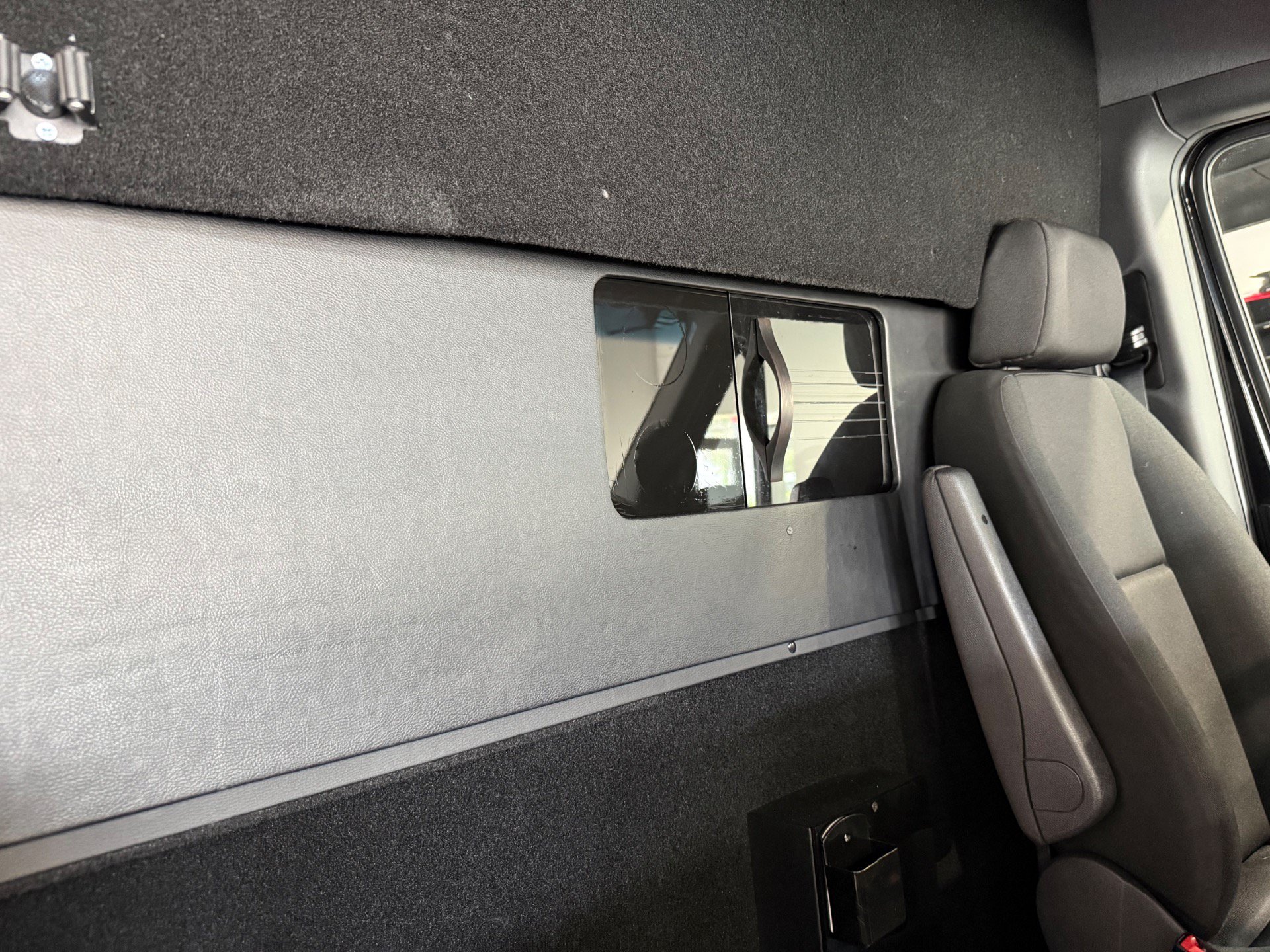 Used 2024 Mercedes-Benz Sprinter 3500 image 14