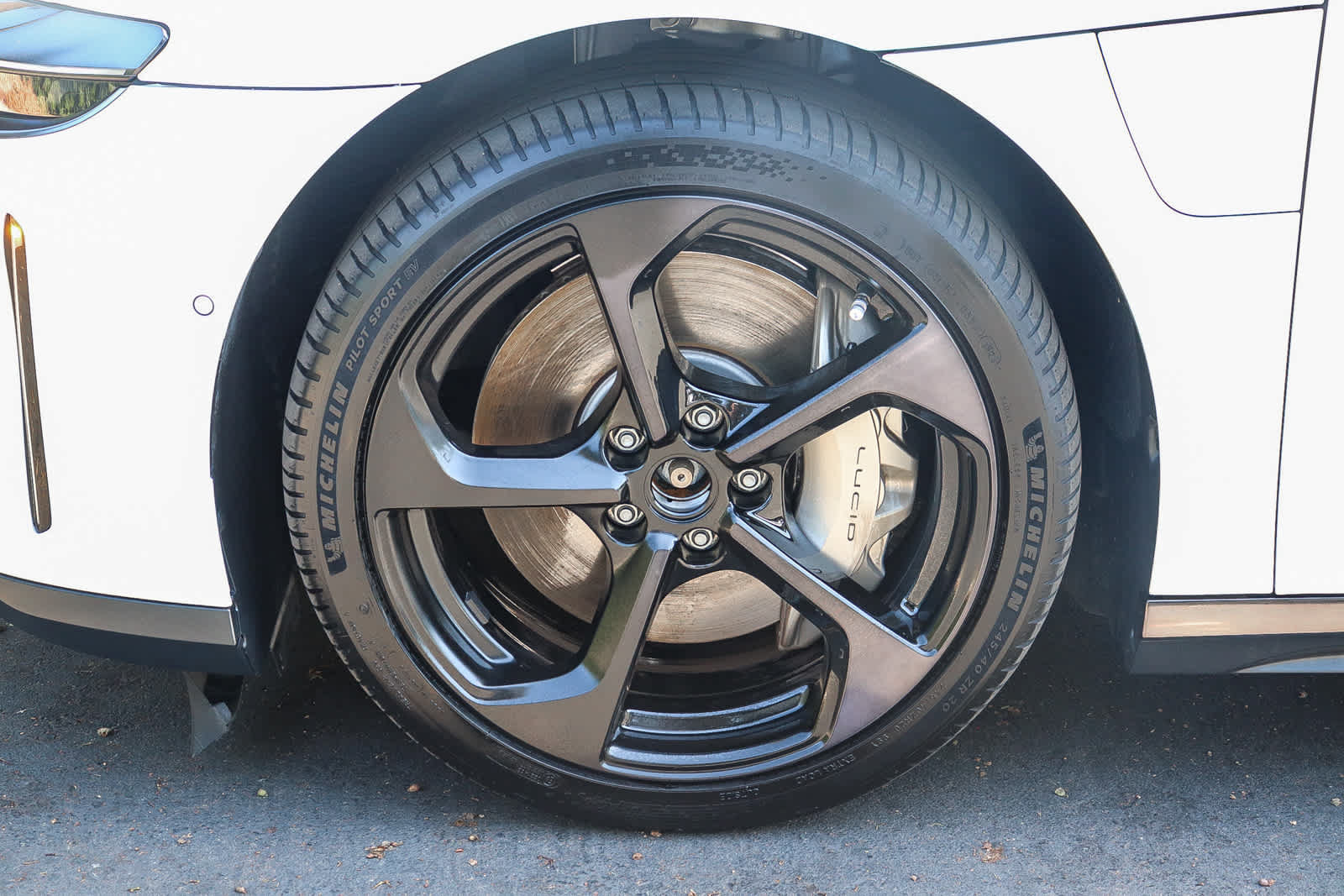 Used 2025 Lucid Air Touring AWD/4WD image 11