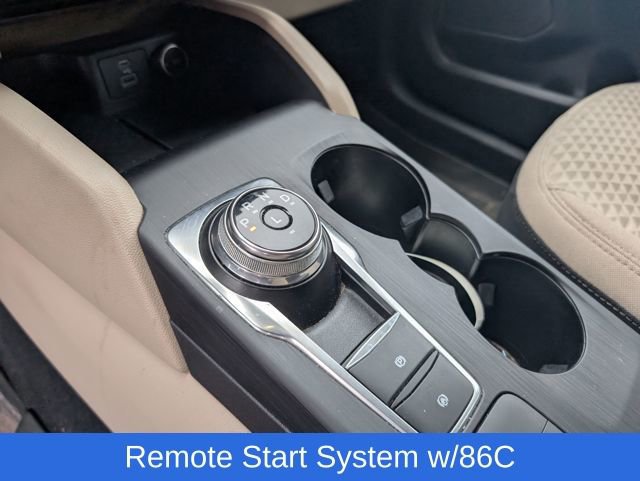 Used 2021 Ford Escape SE w/ SE Sport Appearance Package image 21