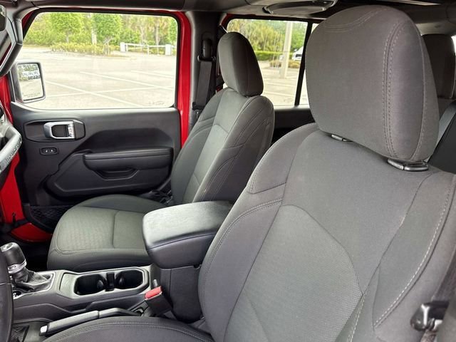 Used 2022 Jeep Wrangler Unlimited Sport w/ Sun And Sound Package AWD/4WD image 19