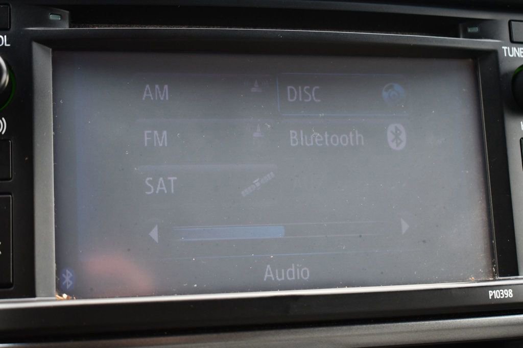 Used 2013 Toyota Highlander SE image 41