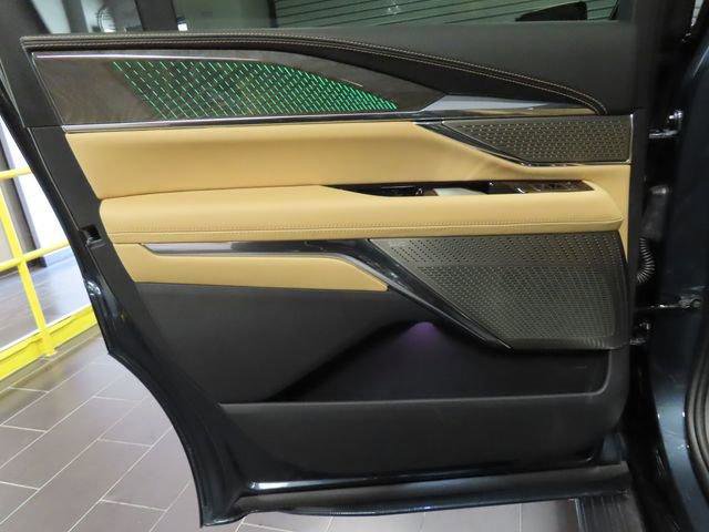 New 2025 Cadillac Escalade IQ Luxury 2 w/ LPO, Radiant Package AWD/4WD image 11