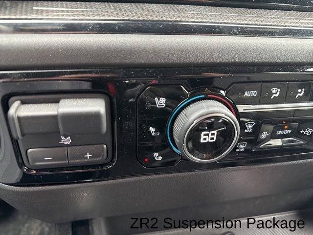 Used 2025 Chevrolet Silverado 1500 ZR2 image 27