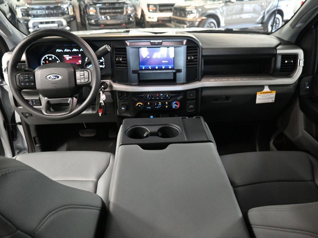 New 2026 Ford F550 2WD Crew Cab Super Duty image 21
