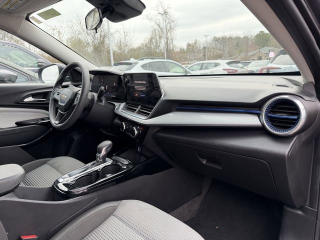 Used 2024 Chevrolet Trax LT image 20