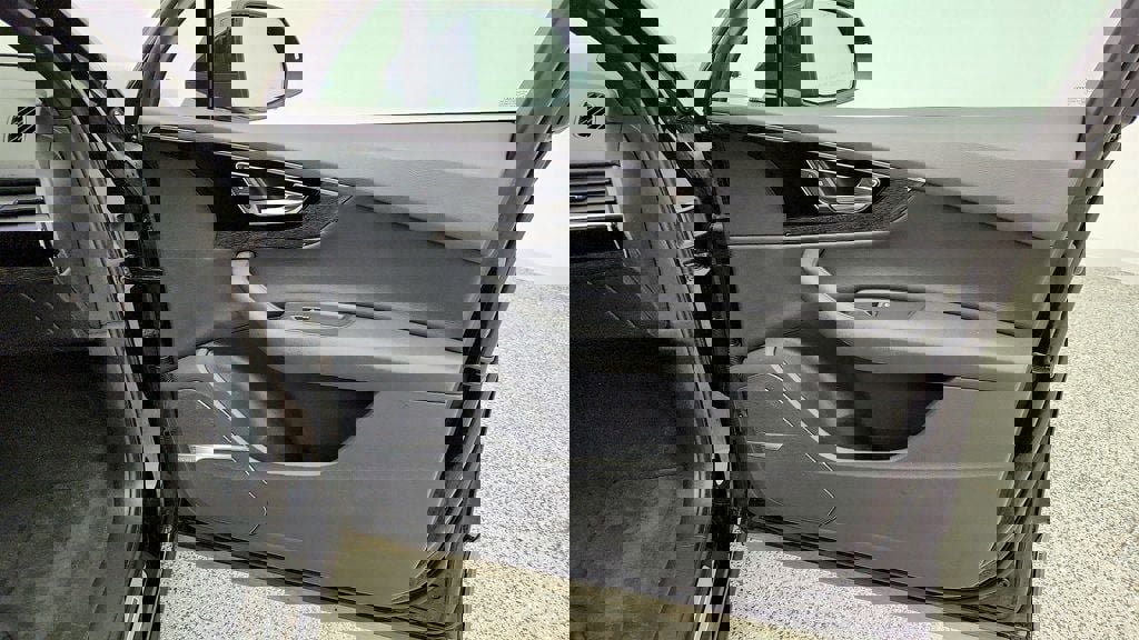 Used 2019 Audi Q7 3.0T Prestige image 26