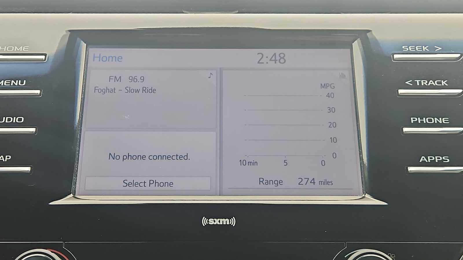Used 2020 Toyota Camry SE FWD image 19