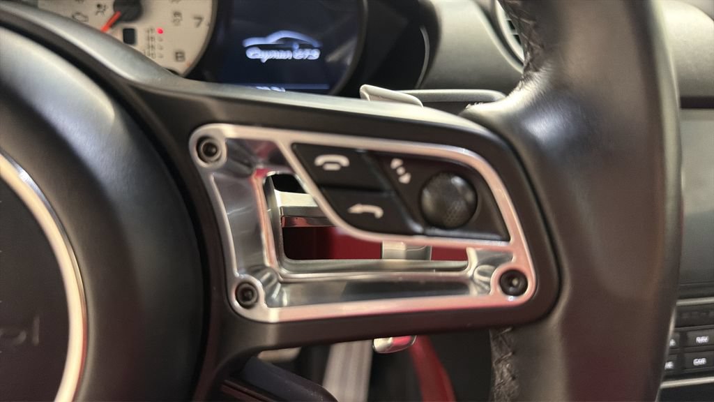 Used 2018 Porsche 718 Cayman GTS RWD image 18