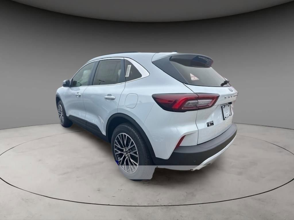 New 2025 Ford Escape SE image 7