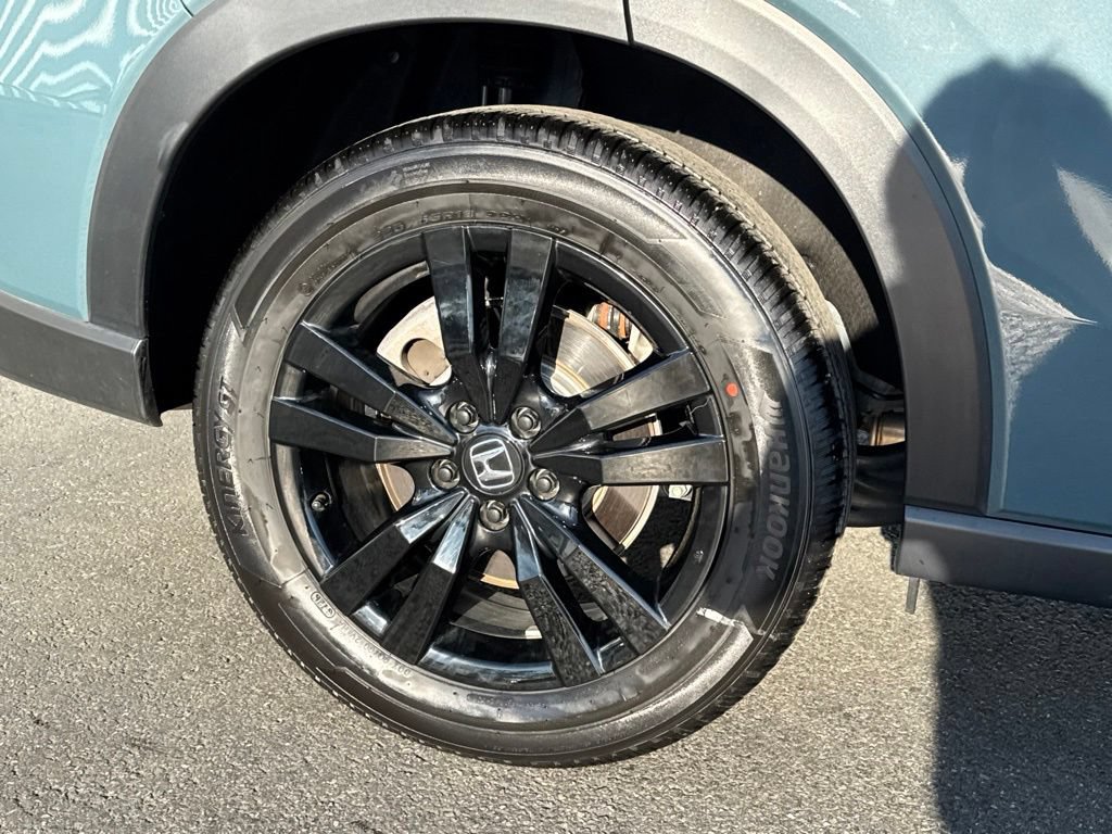 Certified 2026 Honda HR-V Sport image 9