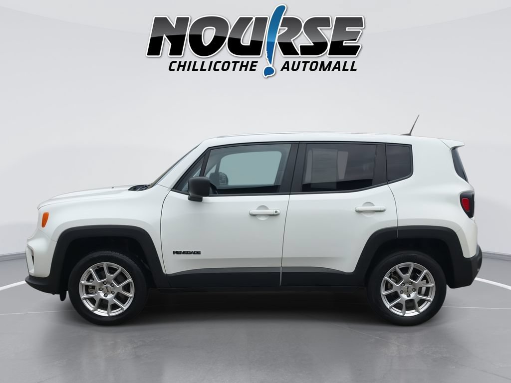 Used 2023 Jeep Renegade Latitude AWD/4WD image 5