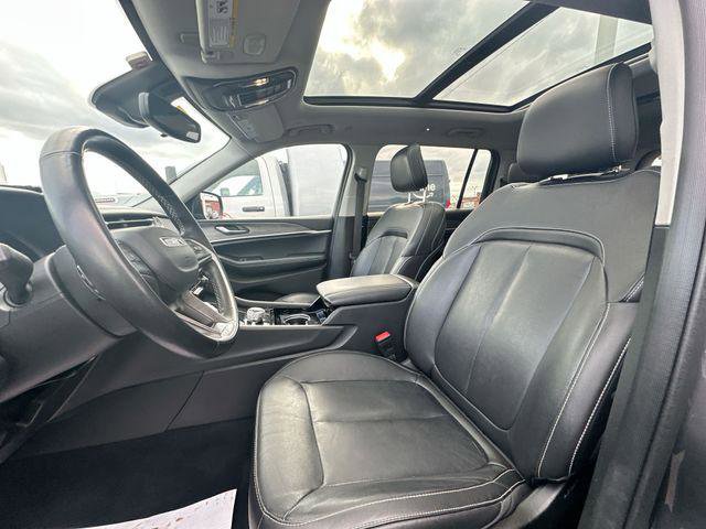 Certified 2022 Jeep Grand Cherokee L Limited image 13