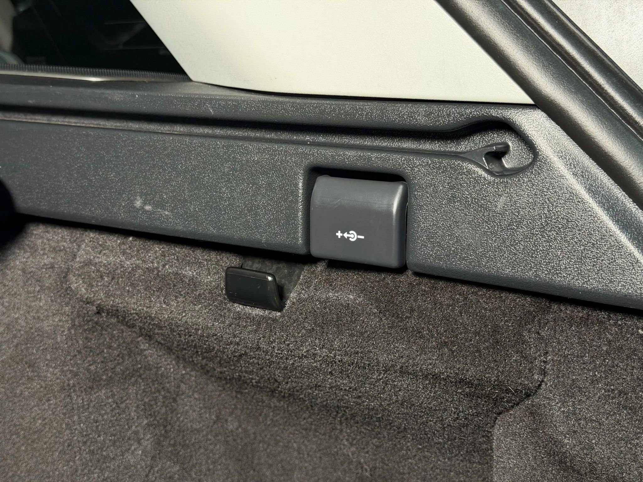 Used 2014 Land Rover Range Rover Sport Supercharged image 17