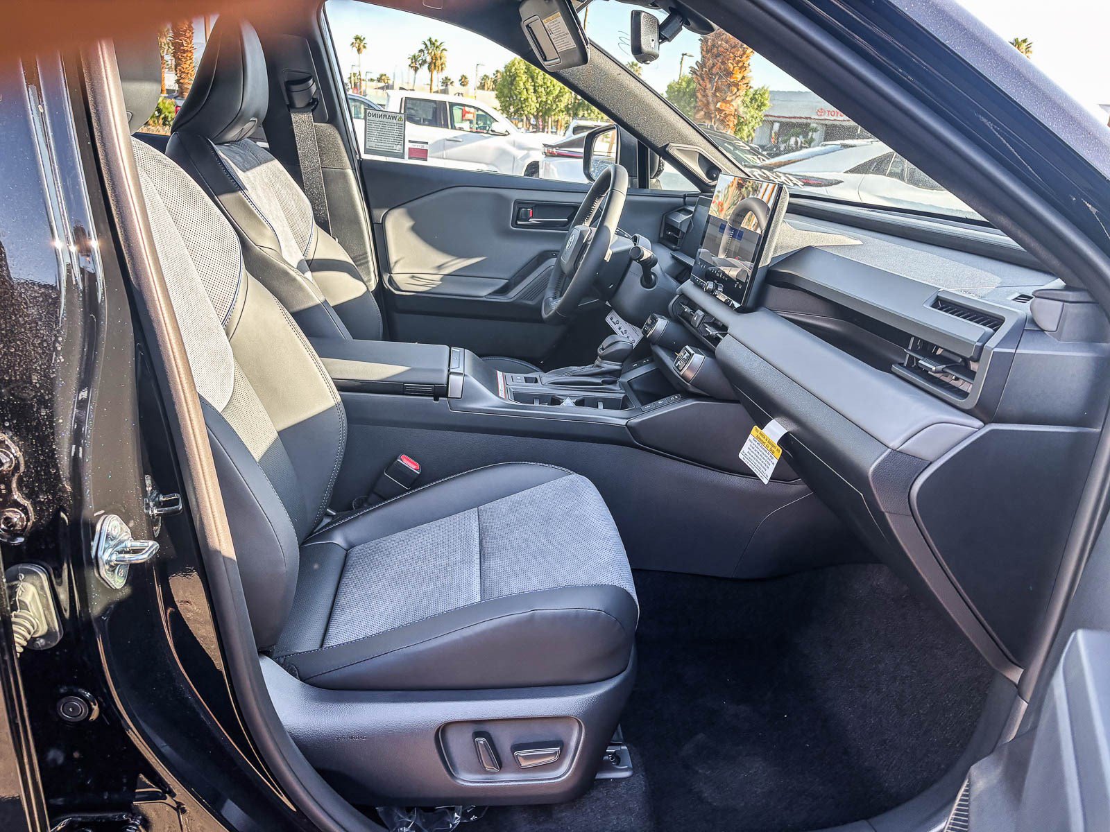 New 2026 Toyota RAV4 XSE AWD/4WD image 19