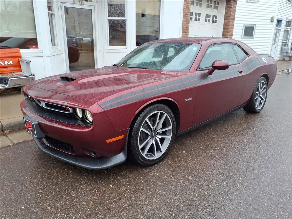 Used 2023 Dodge Challenger R/T image 2