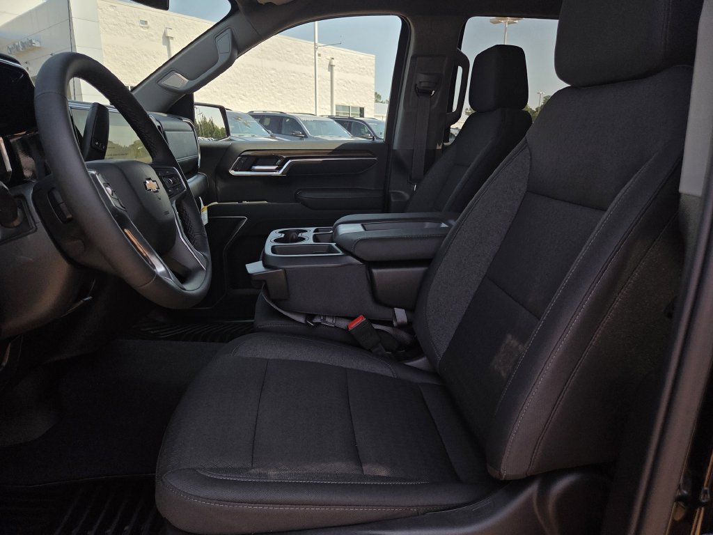 New 2026 Chevrolet Silverado 1500 LT w/ Z71 Off-Road Package AWD/4WD image 15