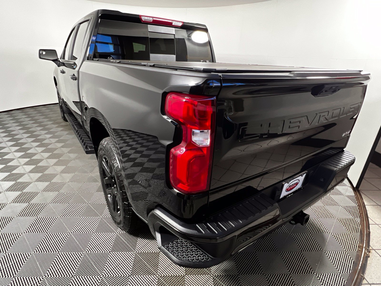 Used 2026 Chevrolet Silverado 1500 RST w/ Convenience Package II AWD/4WD image 7