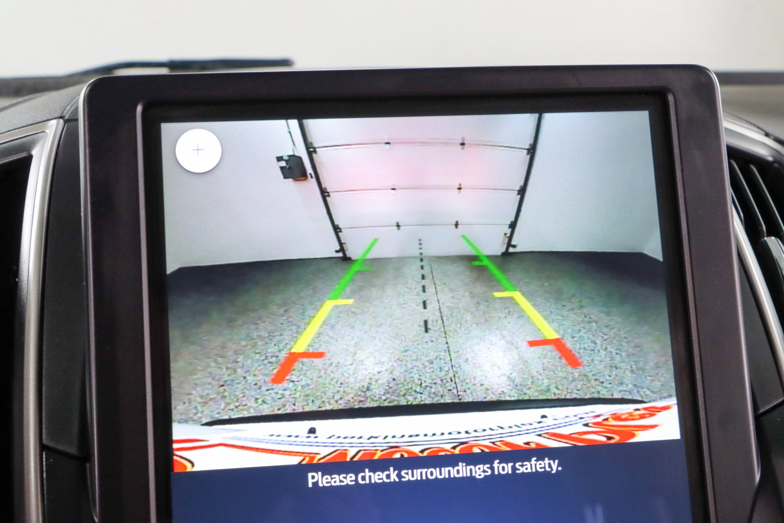 Used 2022 Ford Edge SEL w/ Convenience Package image 18