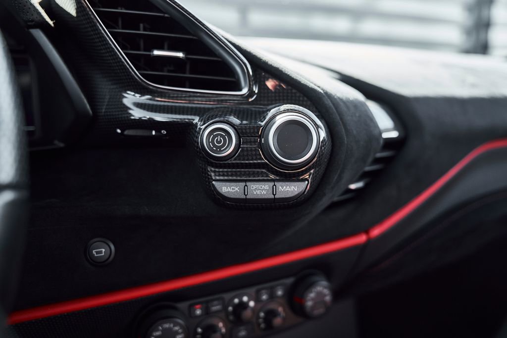 Used 2020 Ferrari 488 Pista Coupe RWD image 56