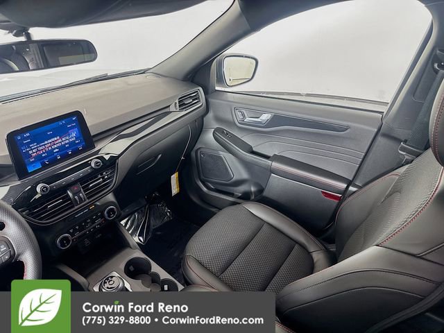 New 2026 Ford Escape ST-Line w/ Cold Weather Package AWD/4WD image 24
