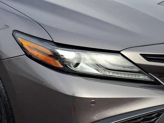 Certified 2022 Toyota Camry XSE w/ Navigation Package image 9