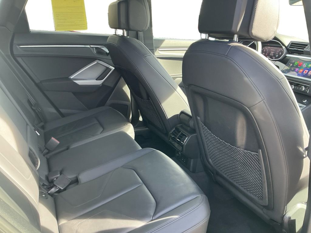 Used 2025 Audi Q3 2.0T Premium image 21