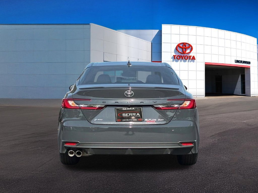 Used 2025 Toyota Camry SE FWD image 11